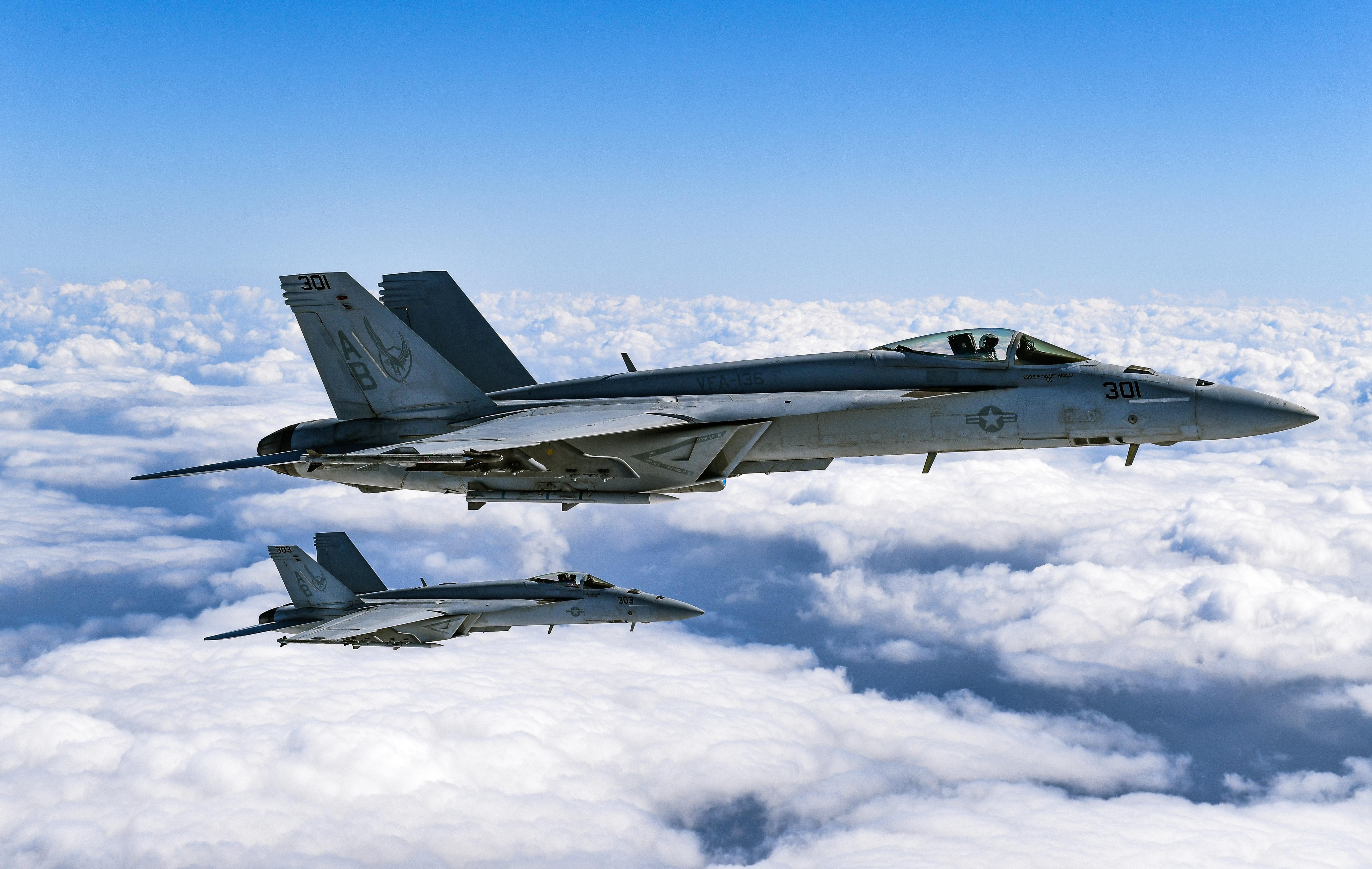 F-18
